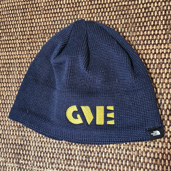 Navy The North Face beanie. - Picture 1 of 5